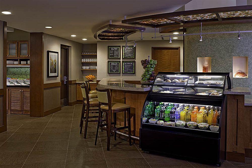 Hyatt Place Detroit/Auburn Hills Étterem fotó